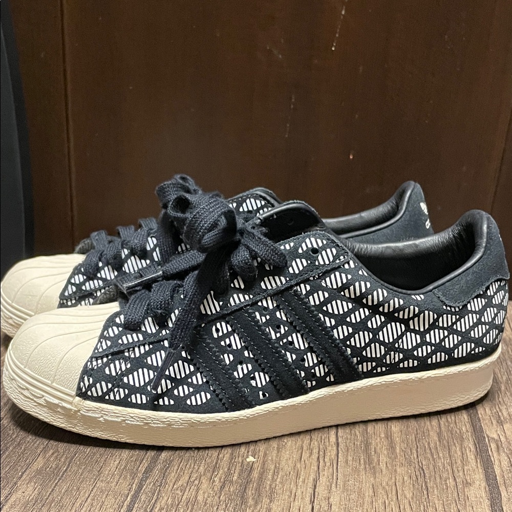 Adidas super Star 80 printed women’s 7
